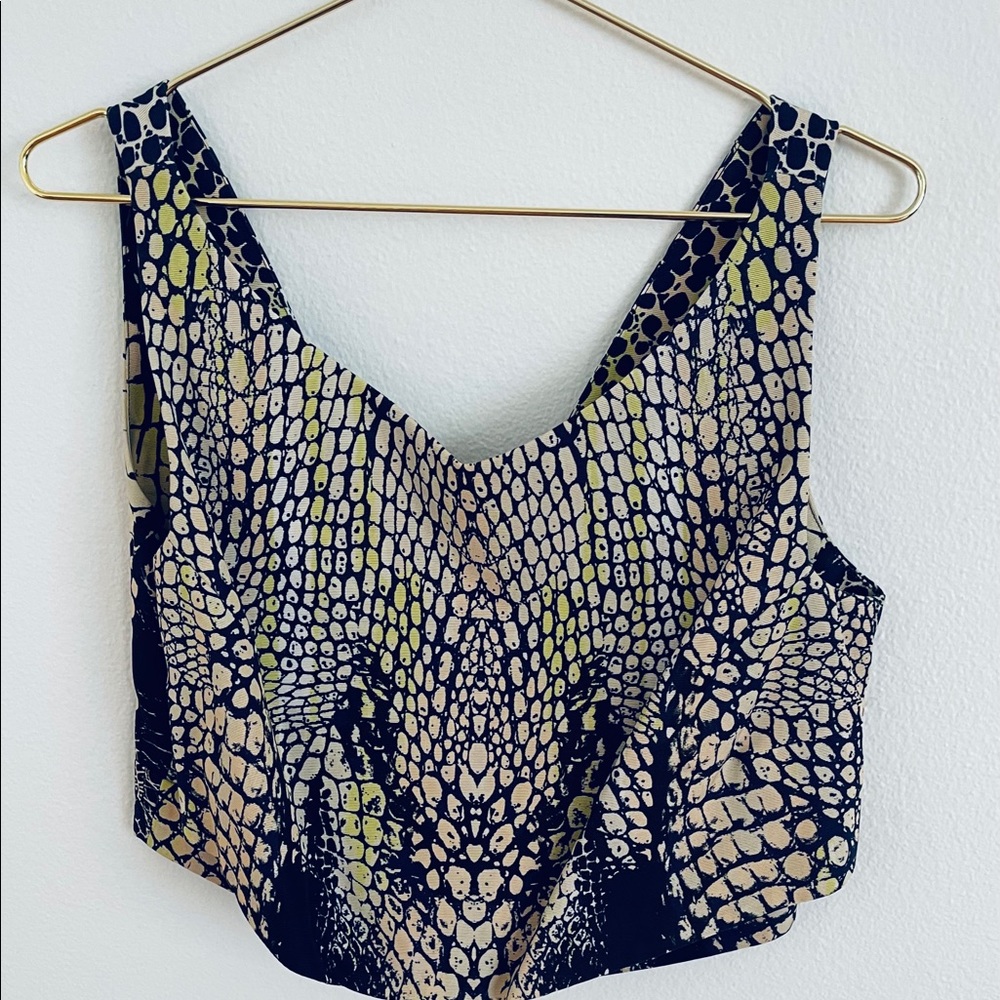 Alexander Mcqueen crop top